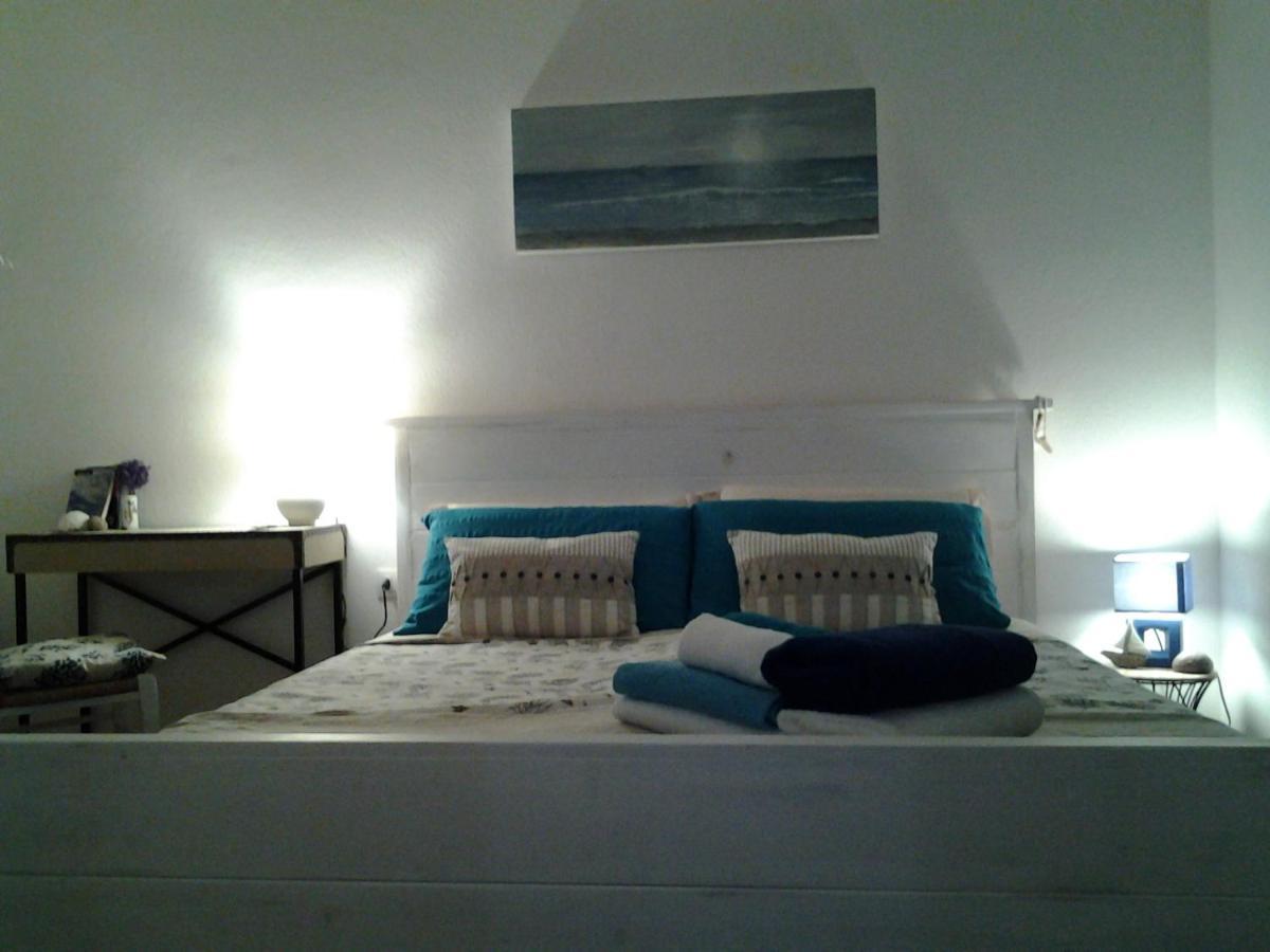 Frina Di Mari B&B Сан-Теодоро Экстерьер фото