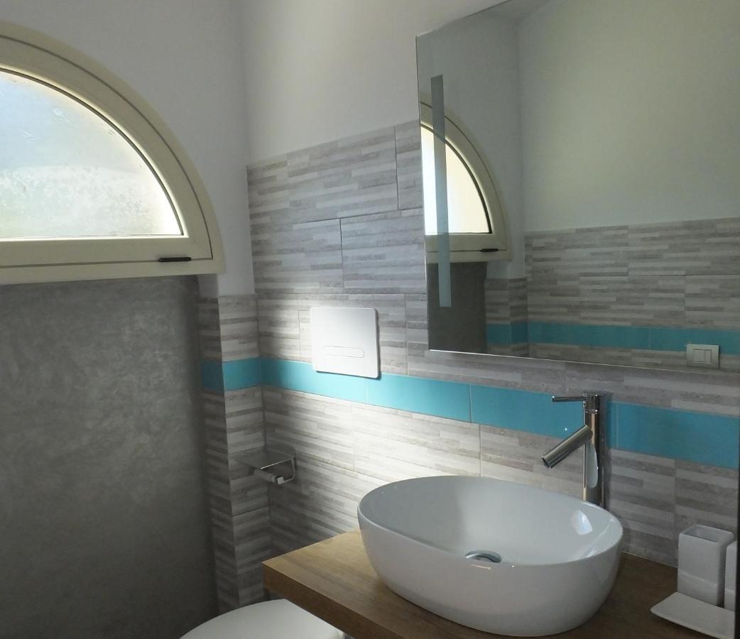Frina Di Mari B&B Сан-Теодоро Экстерьер фото